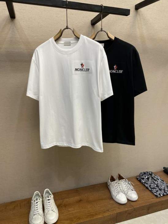 Picture of Moncler T Shirts Short _SKUMonclerS-2XLtltx2355572